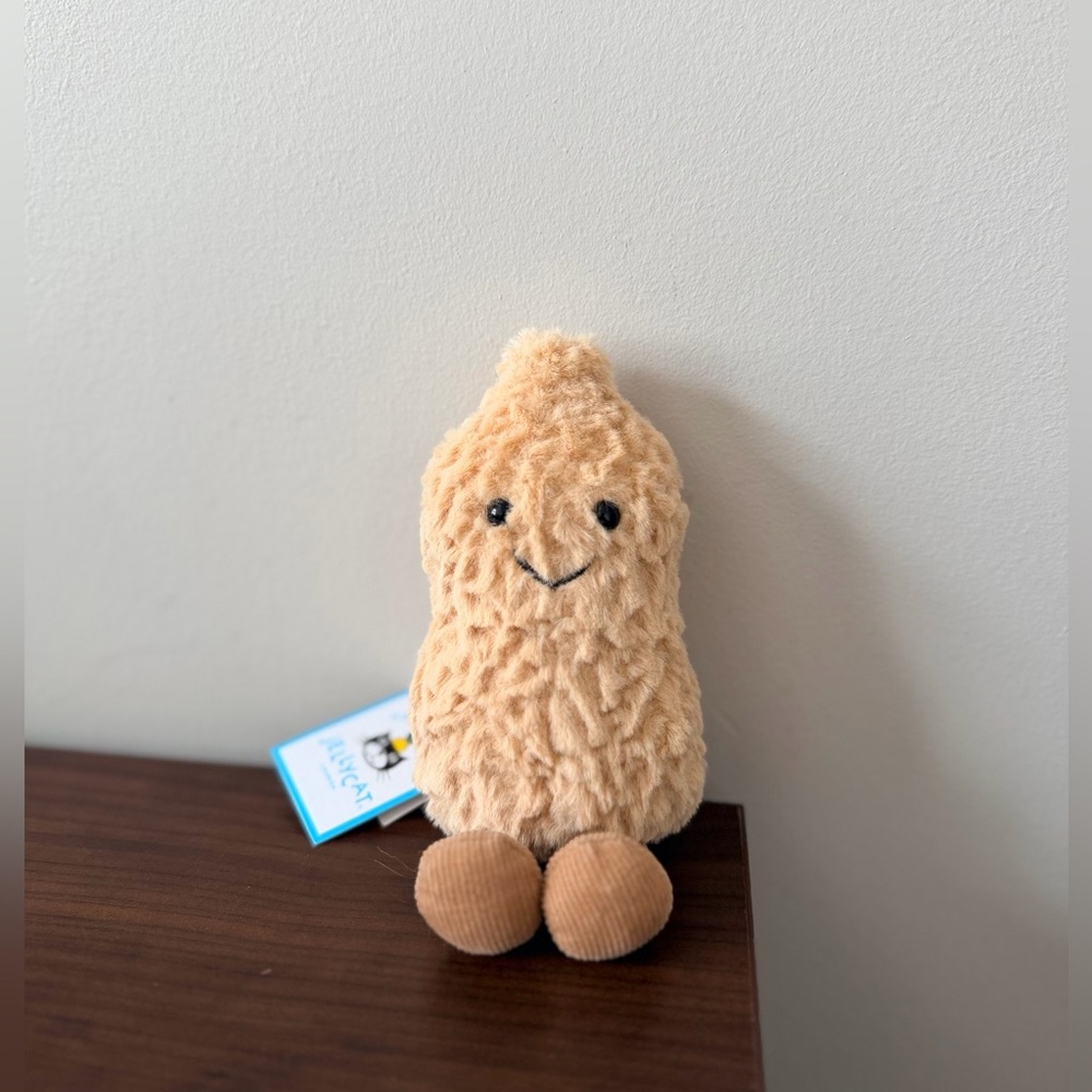 Jellycat Amuseables peanut
